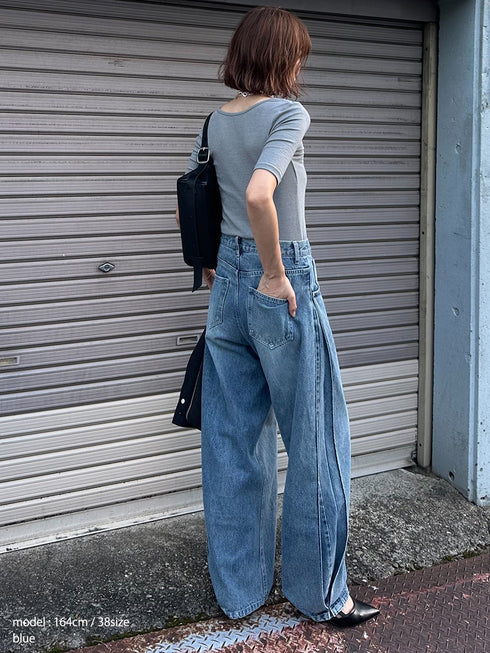 SIDE PLEATED DENIM PANTS / Y243-31045-3 /【 BLUE 】